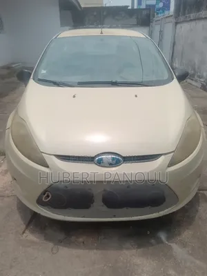 Ford Fiesta 1.4 2010 Jaune