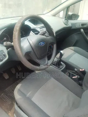 Ford Fiesta 1.4 2010 Jaune