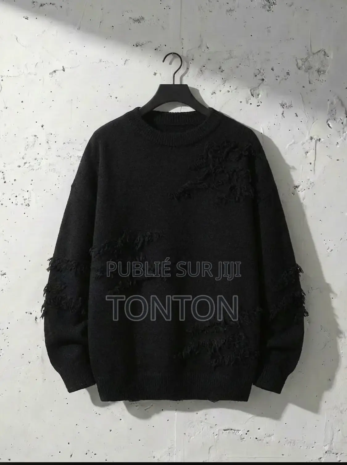 Ull Décontracté Pour Homme De Couleur Unie Avec Un Design Effiloché.