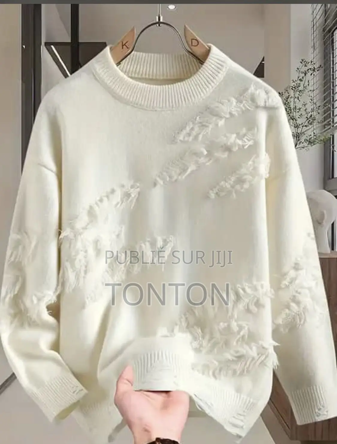 Ull Décontracté Pour Homme De Couleur Unie Avec Un Design Effiloché.