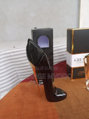 Sentez Bon, Laissez Votre Trace Découvrez Nos Parfums ”