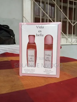 Sentez Bon, Laissez Votre Trace Découvrez Nos Parfums ”