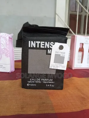 Sentez Bon, Laissez Votre Trace Découvrez Nos Parfums ”