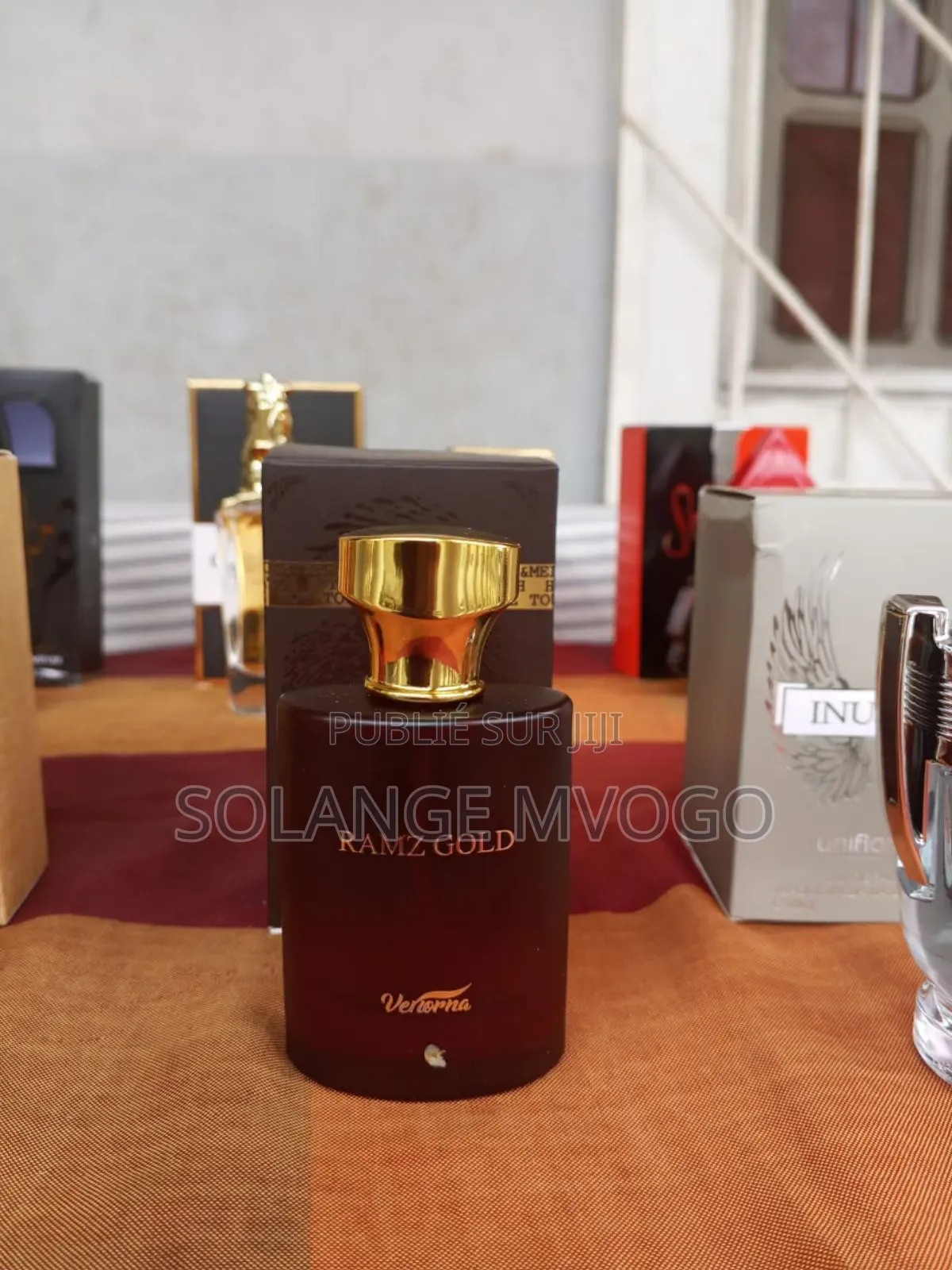 Sentez Bon, Laissez Votre Trace Découvrez Nos Parfums ”