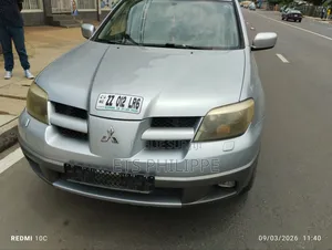 Mitsubishi Airtrek 2.0 4WD 2003 Gris