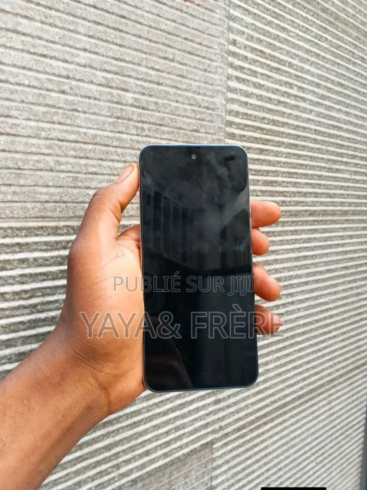 Tecno Spar 40 128giga