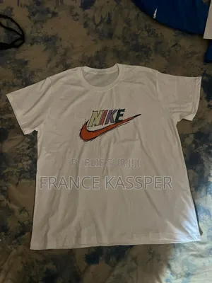 T-Shirts À Vendre À Bon Prix 3500f, 2500f Et 2000f