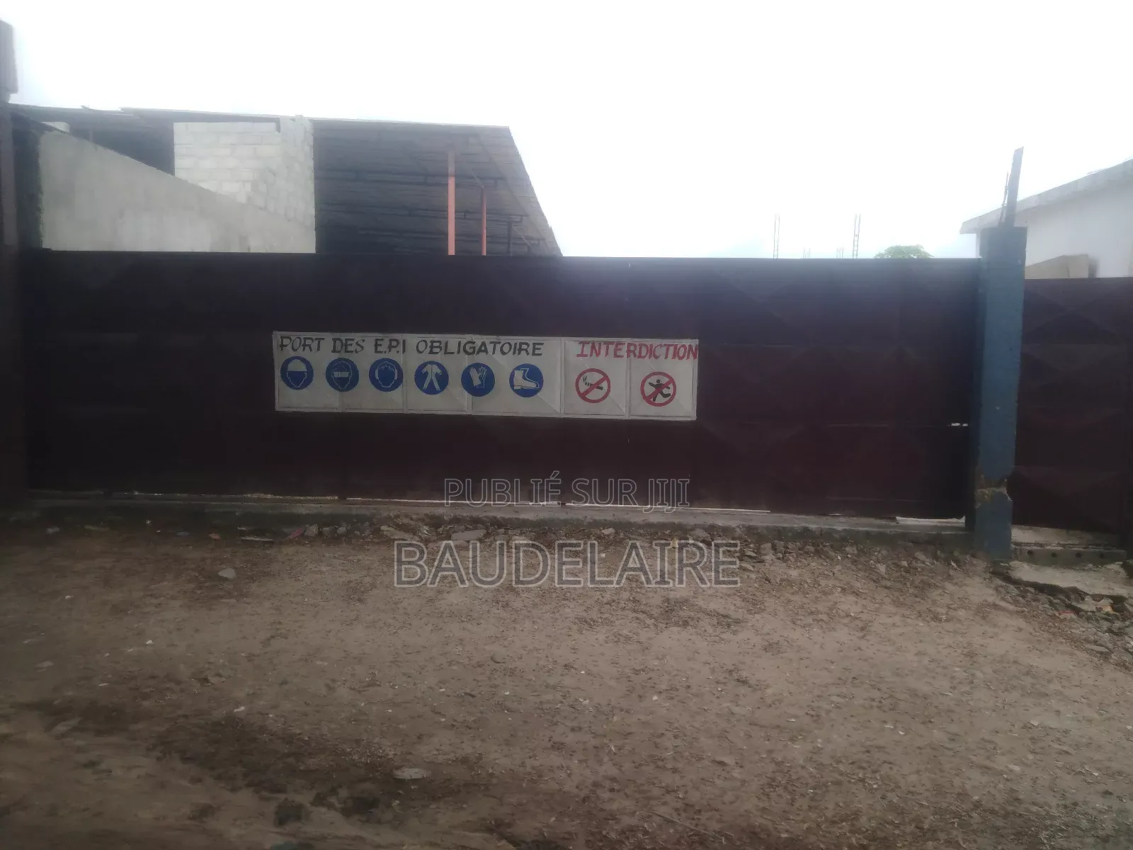 3chbre Blocs d'appartements dans Loandjili à Louer