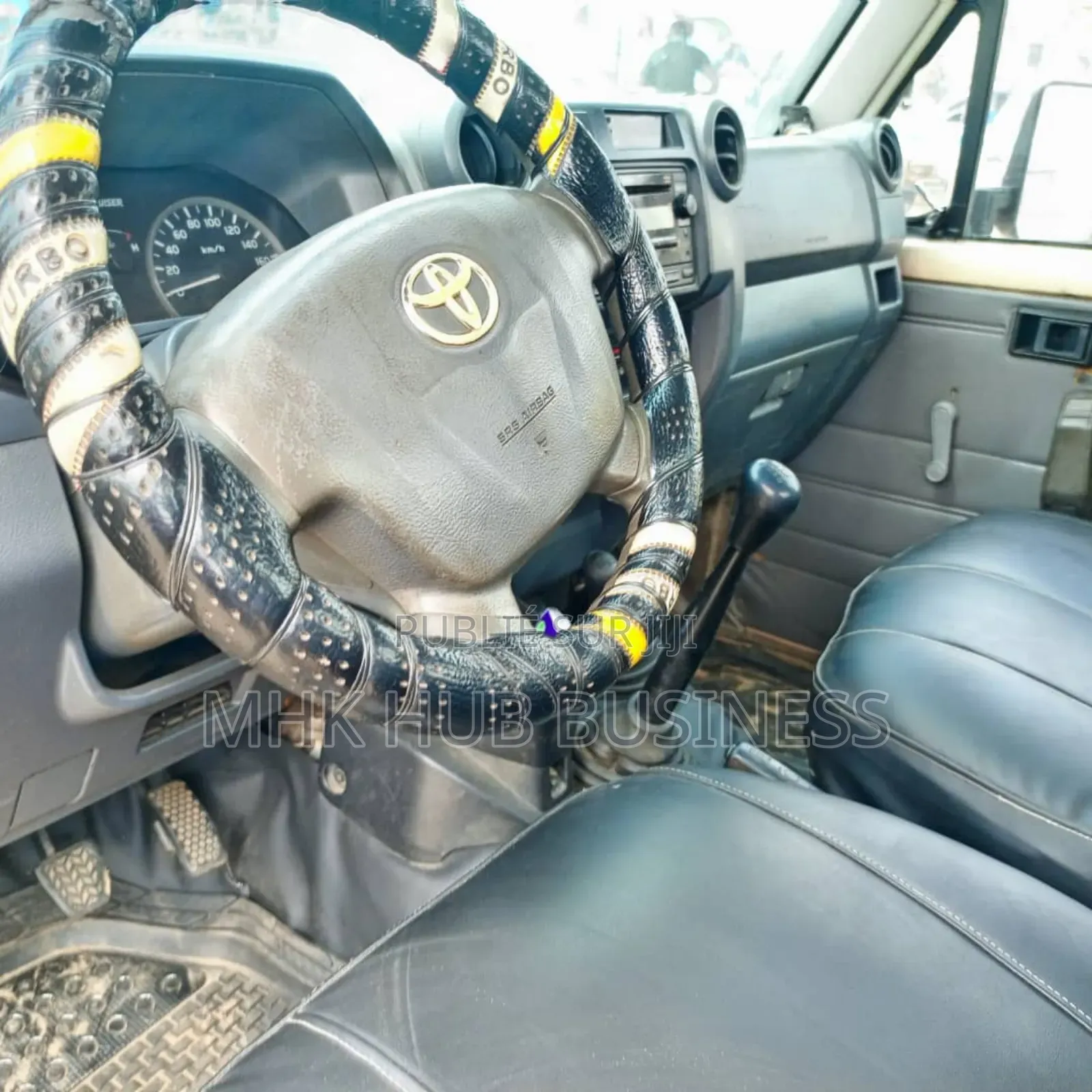 Toyota Land Cruiser 79 Series 1999 Marron