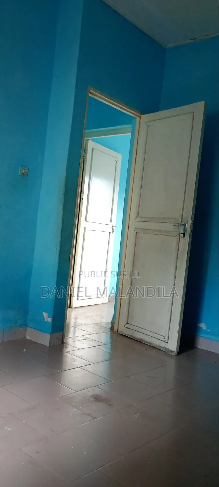 3chbre Maison dans Makélékélé à Louer