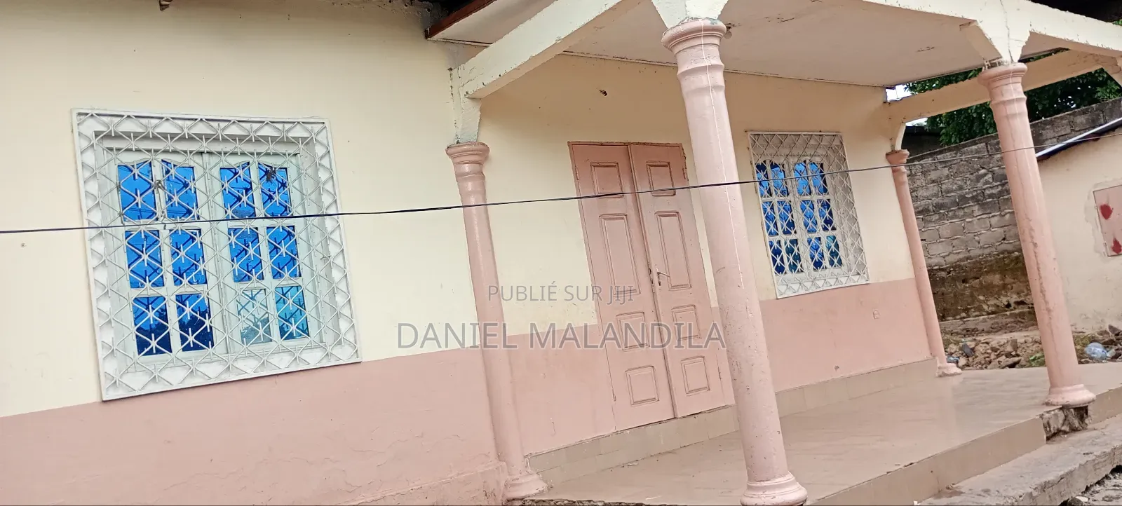 3chbre Maison dans Makélékélé à Louer