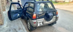 Voiture a Vendre 1.900.000 a Débattre