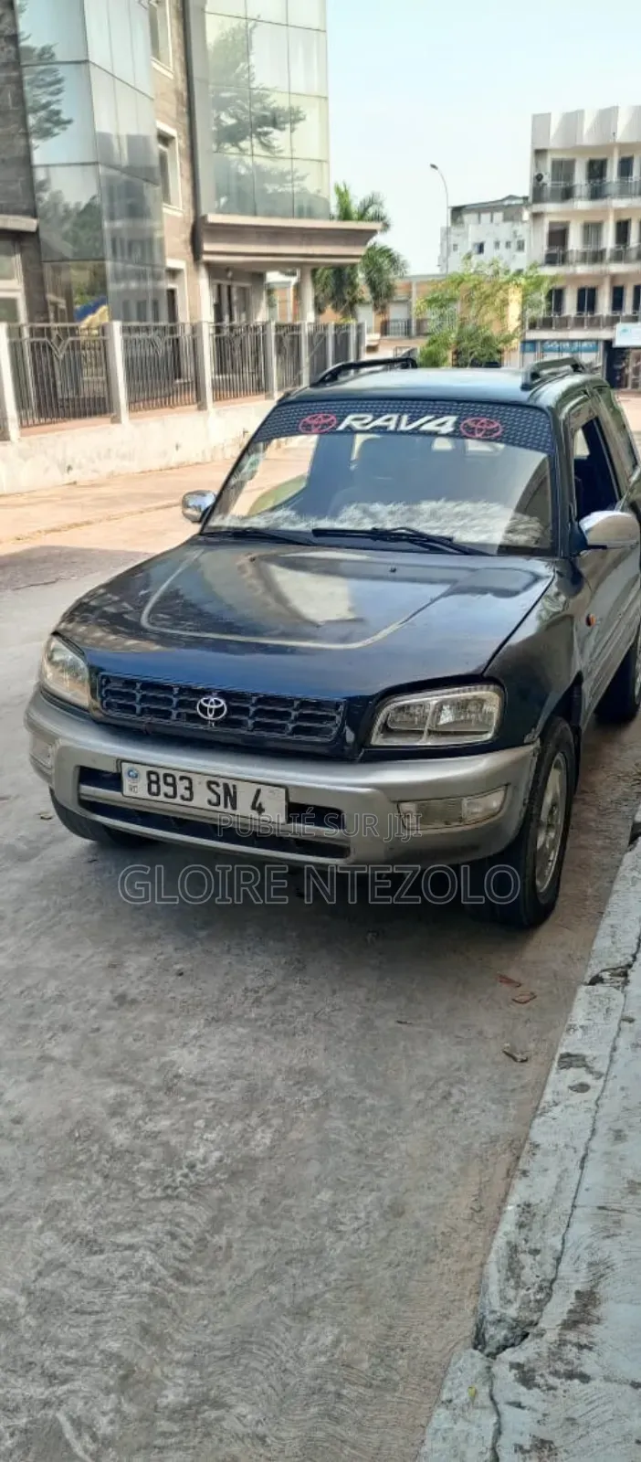 Voiture a Vendre 1.900.000 a Débattre