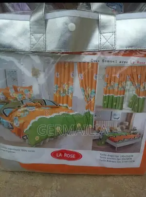 Ristourne De Draps Avec Rideaux Et Sans Rideaux Pendant 6jrs