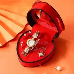 Coffret en Forme De Cœur Marque Fanny