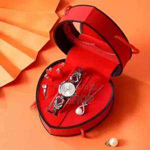 Coffret en Forme De Cœur Marque Fanny