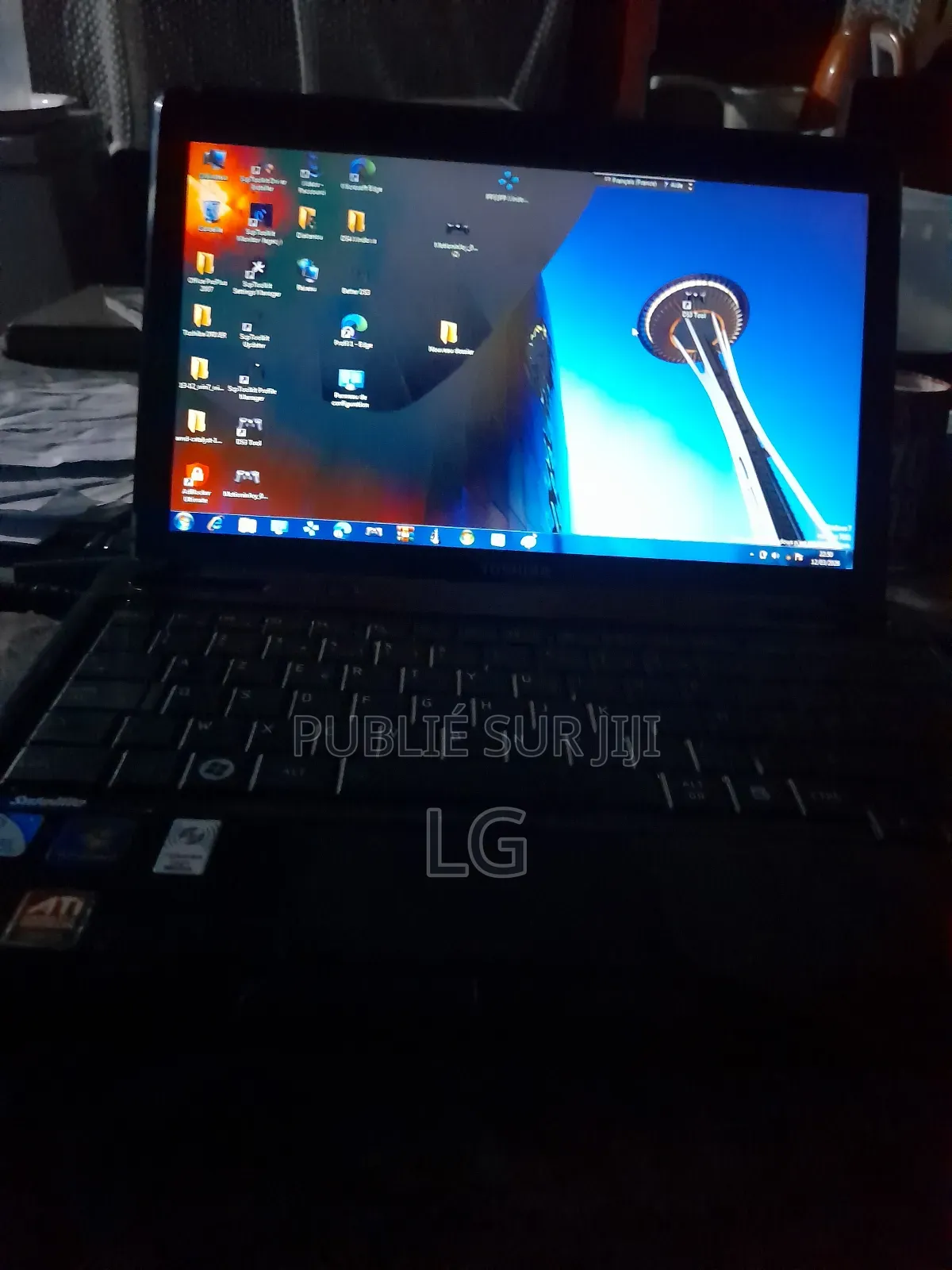 Nouveau Ordinateur portable Toshiba Satellite A500 8GB Autre SSD 140GB