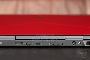 Ordinateur portable Dell Alienware M15 16GB Intel Core i7 HDD+SSD 256GB