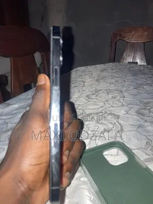 Nouveau Apple iPhone 12 Pro Max 128 GB Gris