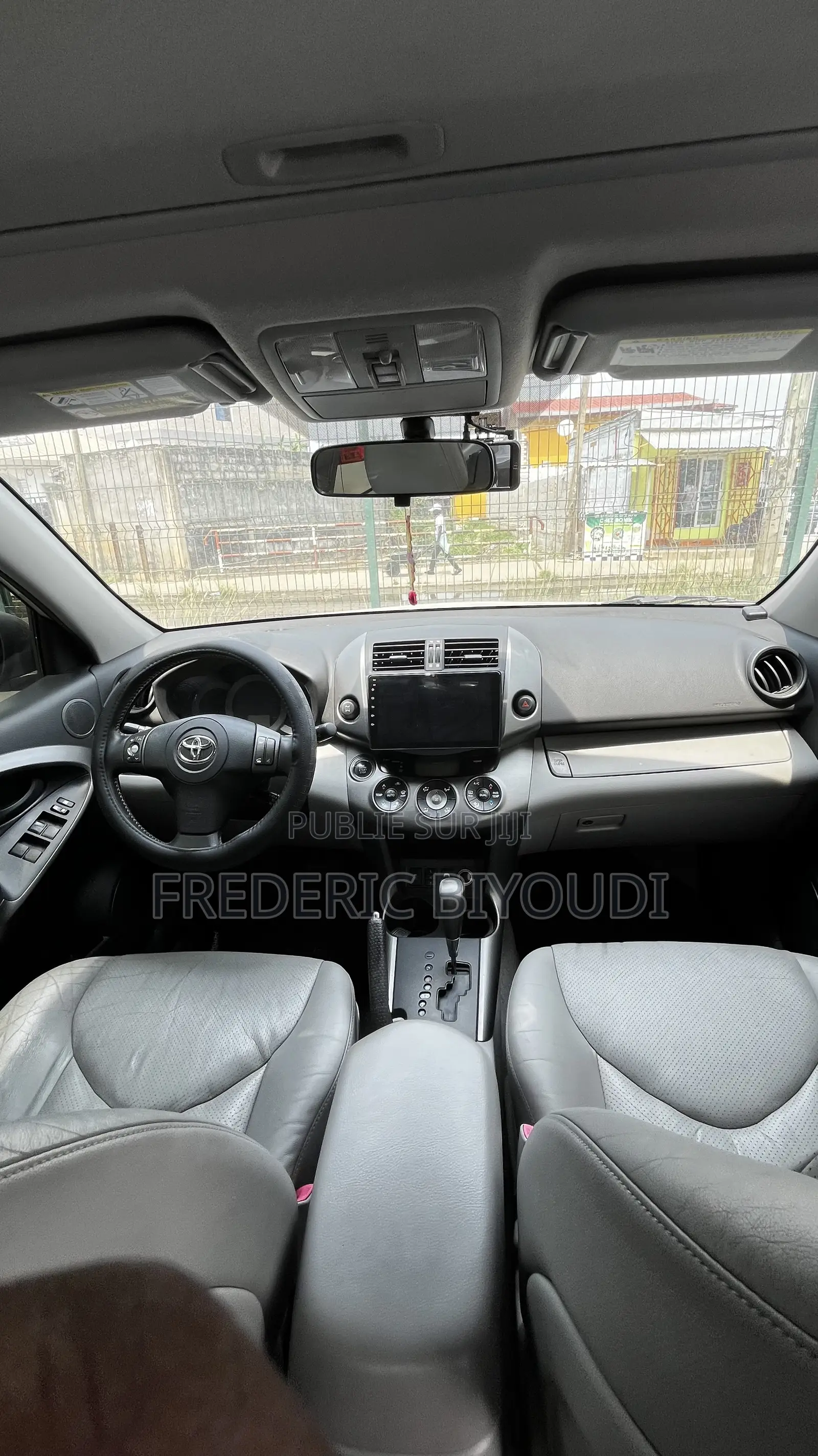 Toyota RAV4 2012 Gris
