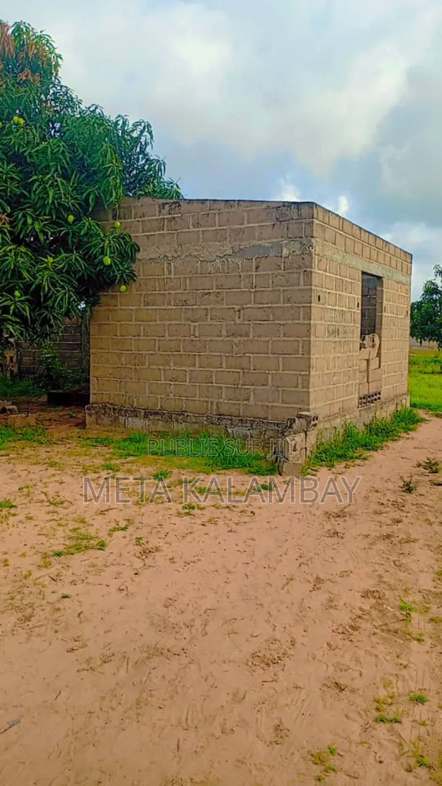 4chbre Maison dans Philippe Tita, Ngoyo à Vendre