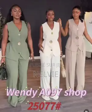 Ensemble De Qualité Disponible À Pointe-Noire