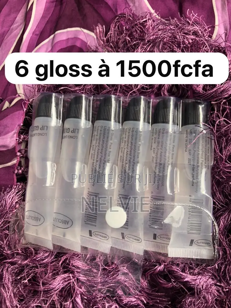 Viens Sublimé Tes Lèvres Avec Ces Magnifiques Gloss Disponible