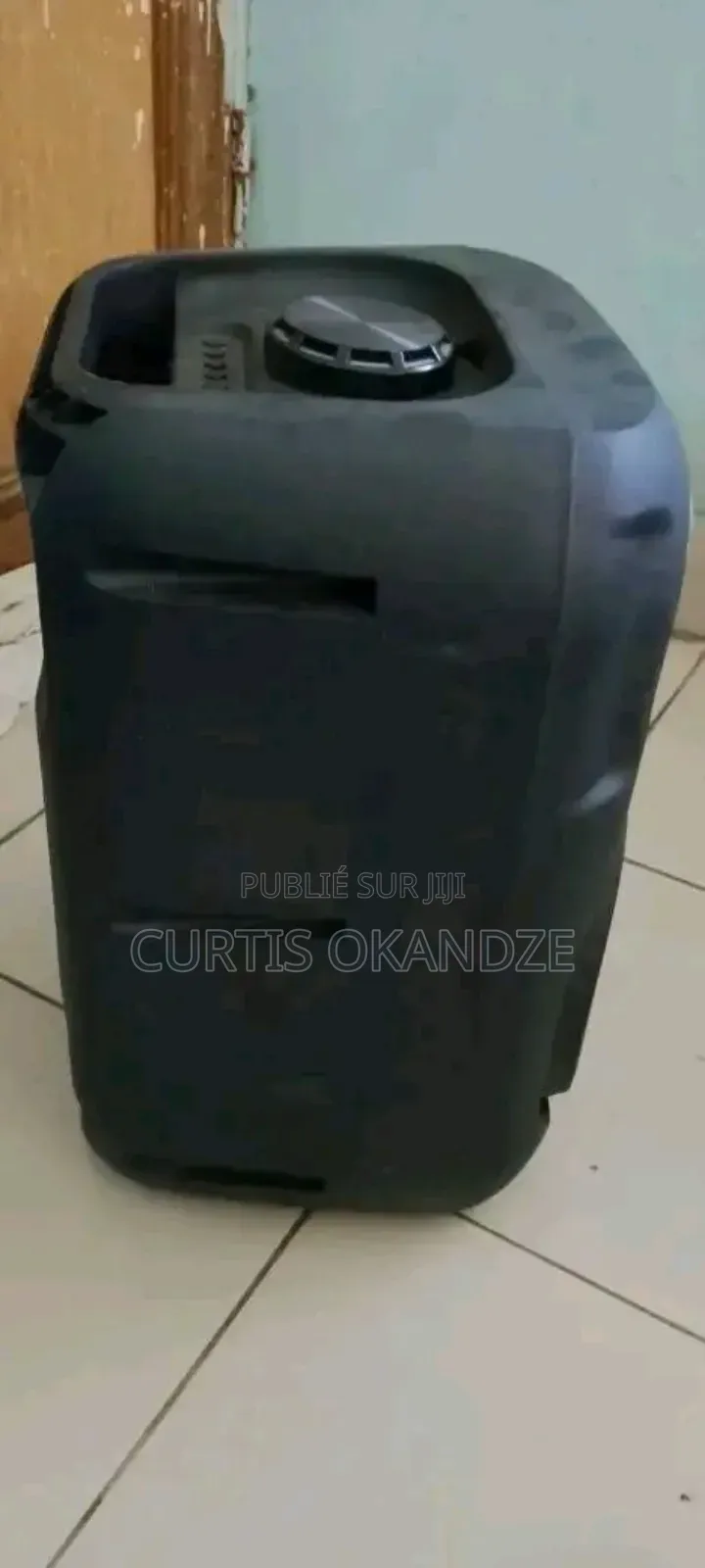 Baffle Avec Micro en Très Bne Etat