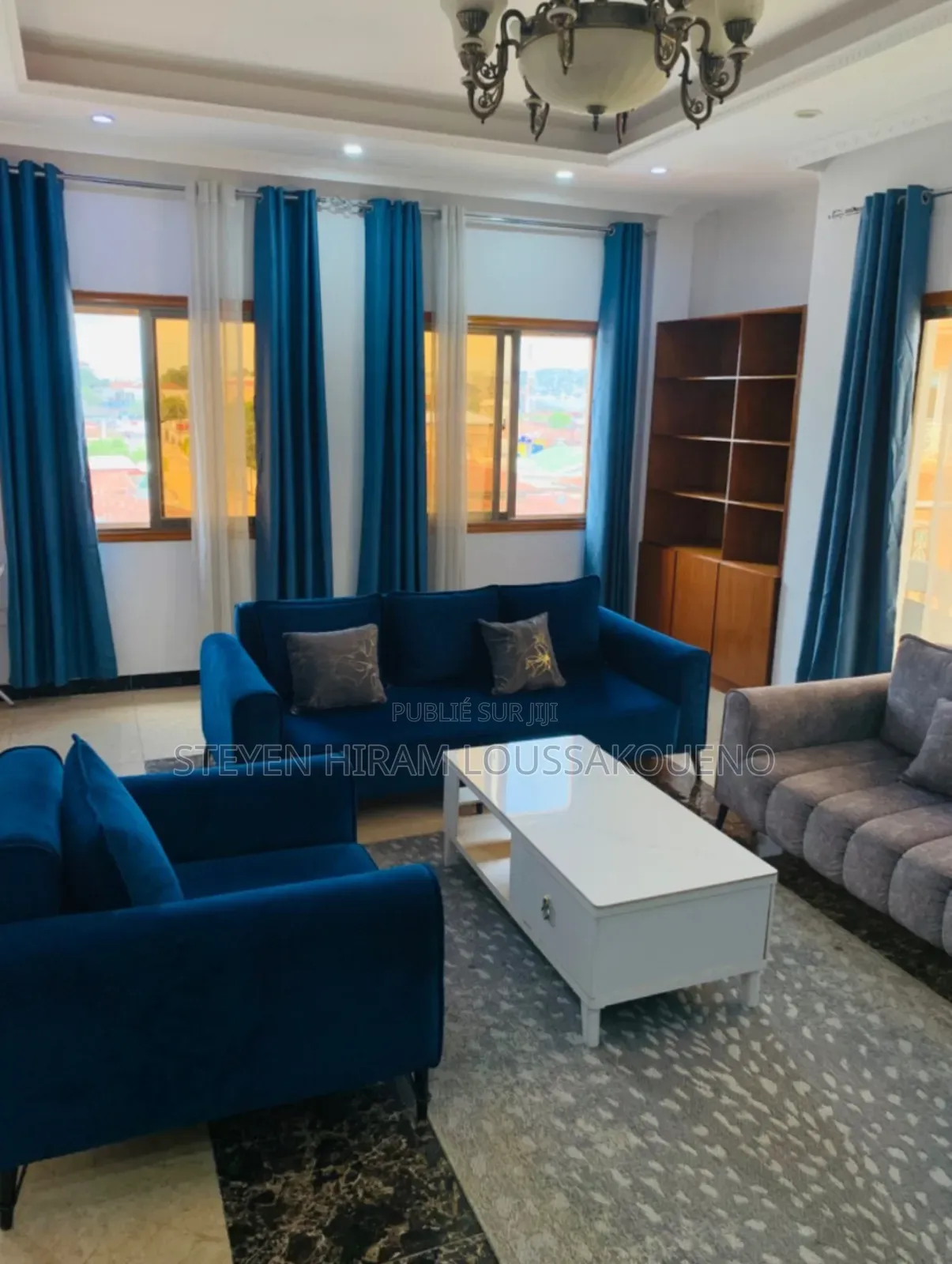 Meublé 4chbre Appartement dans Appartement Meublé, Moungali à Louer