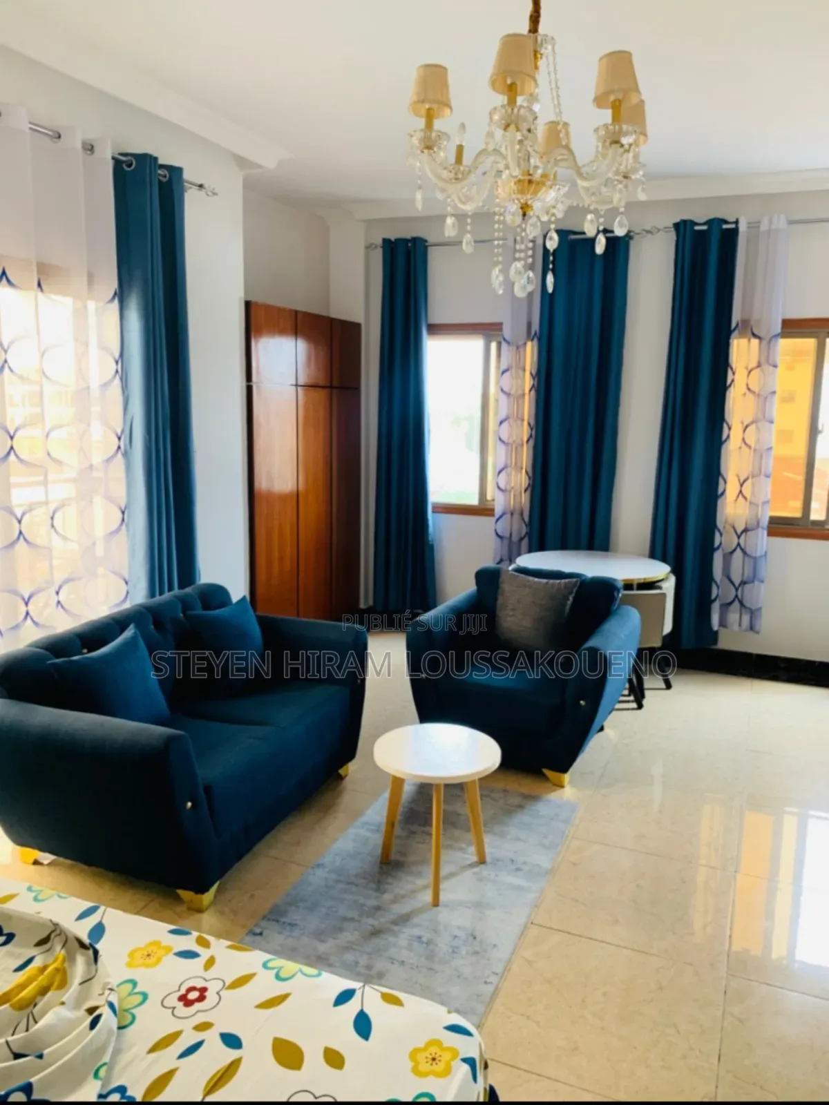 Meublé 4chbre Appartement dans Appartement Meublé, Moungali à Louer