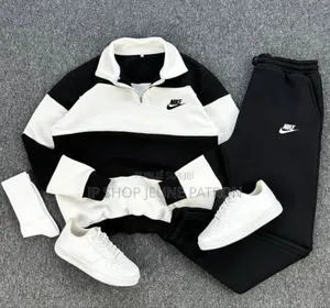 Ensemble Nike