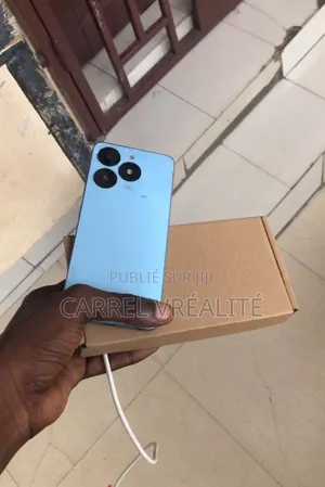 Nouveau Tecno Pop 8 64 GB Bleu
