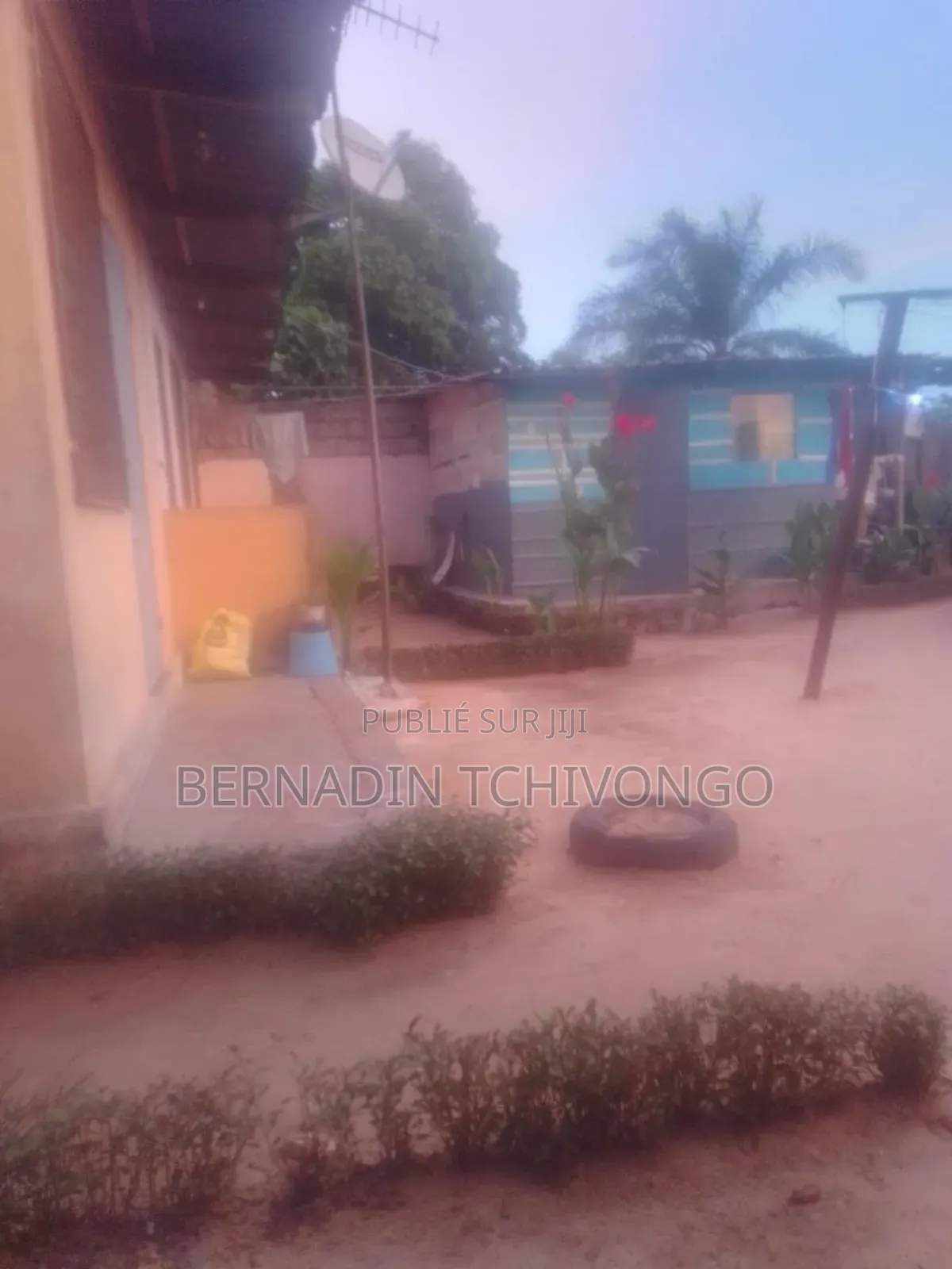 Parcelle Avendre Avec Maisons