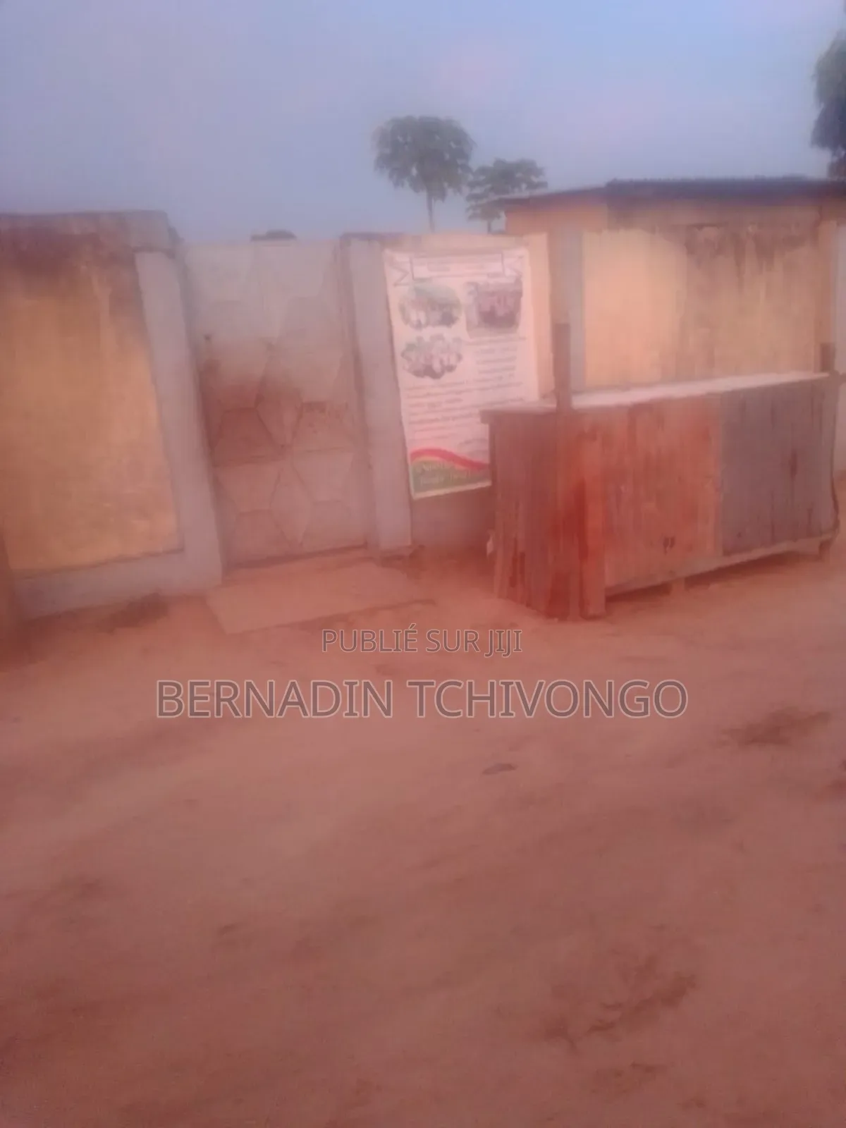 Parcelle Avendre Avec Maisons