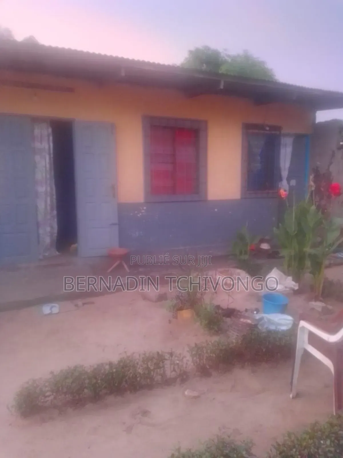 Parcelle Avendre Avec Maisons