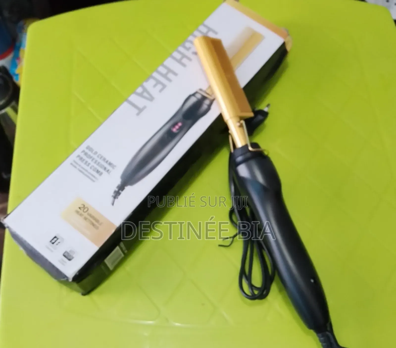 Lisseur Et Peigne Chaud À Vendre