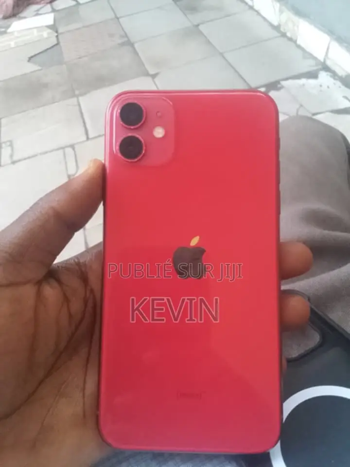 Apple iPhone 11 128 GB Rouge