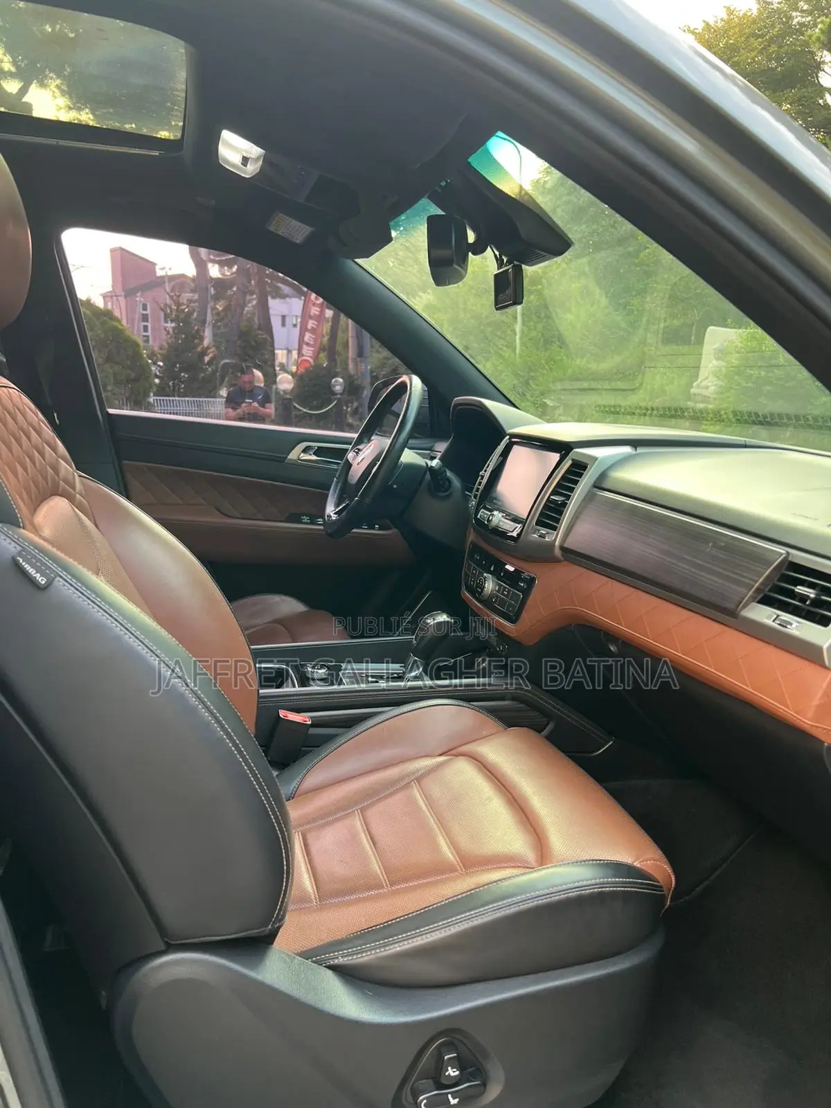 SsangYong Rexton 2021 Gris