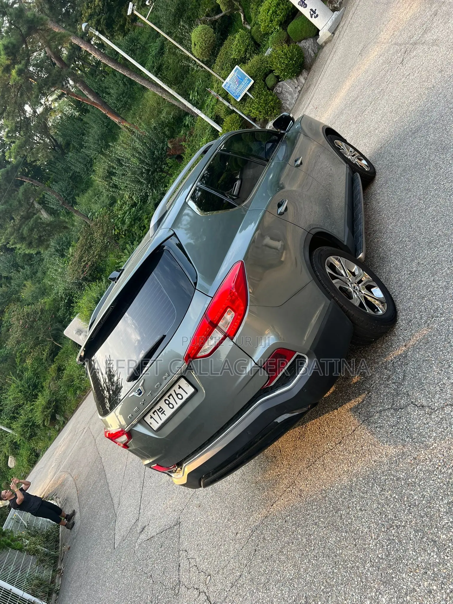 SsangYong Rexton 2021 Gris