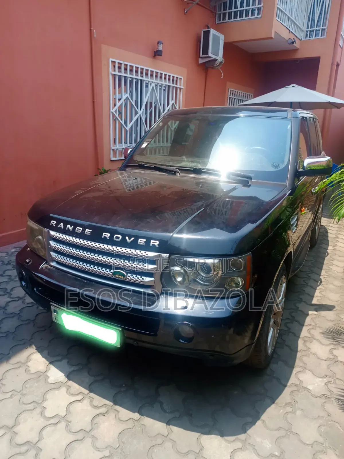 Land Rover Range Rover Sport Supercharged 4x4 (5.0L 8cyl 6A) 2010 Noir