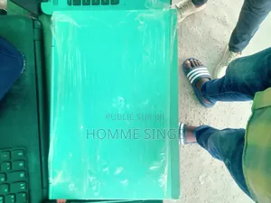 Ordinateur portable HP EliteBook 1050 8GB Intel Core i7 HDD 320GB