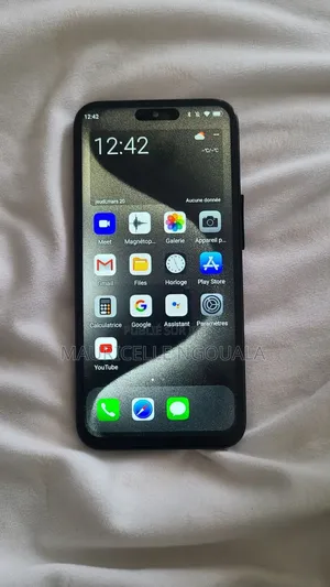 Nouveau Apple iPhone 16 128 GB Noir