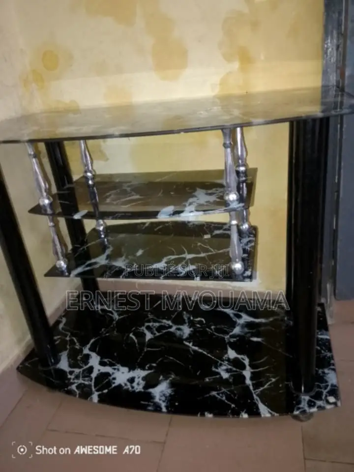 Tablettes De Salon Pour Télévision