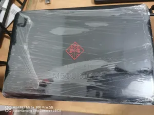 Ordinateur portable HP 15-f272wm 12GB Intel Core i5 HDD+SSD 1T