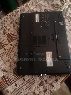 Ordinateur portable Autre Autre 4GB Intel Core 2 Quad HDD+SSD 60GB