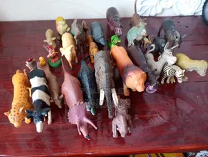 Lot d'Animaux Miniatures