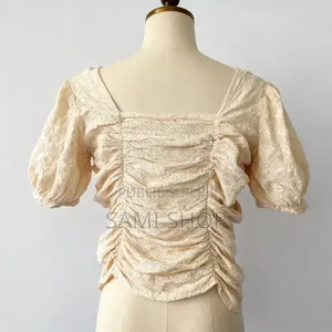 Élégante en Top Crème-Manches Bouffantes-Taille Unique Xs(34-36)