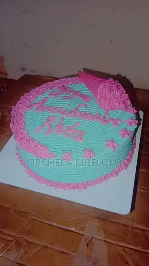 Commandez Dès Maintenant Vos Gâteaux d'Anniversaire À Partir De 5000f