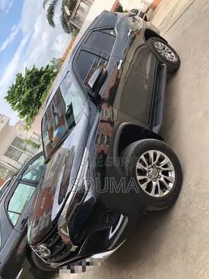 Toyota Fortuner 2022 Noir