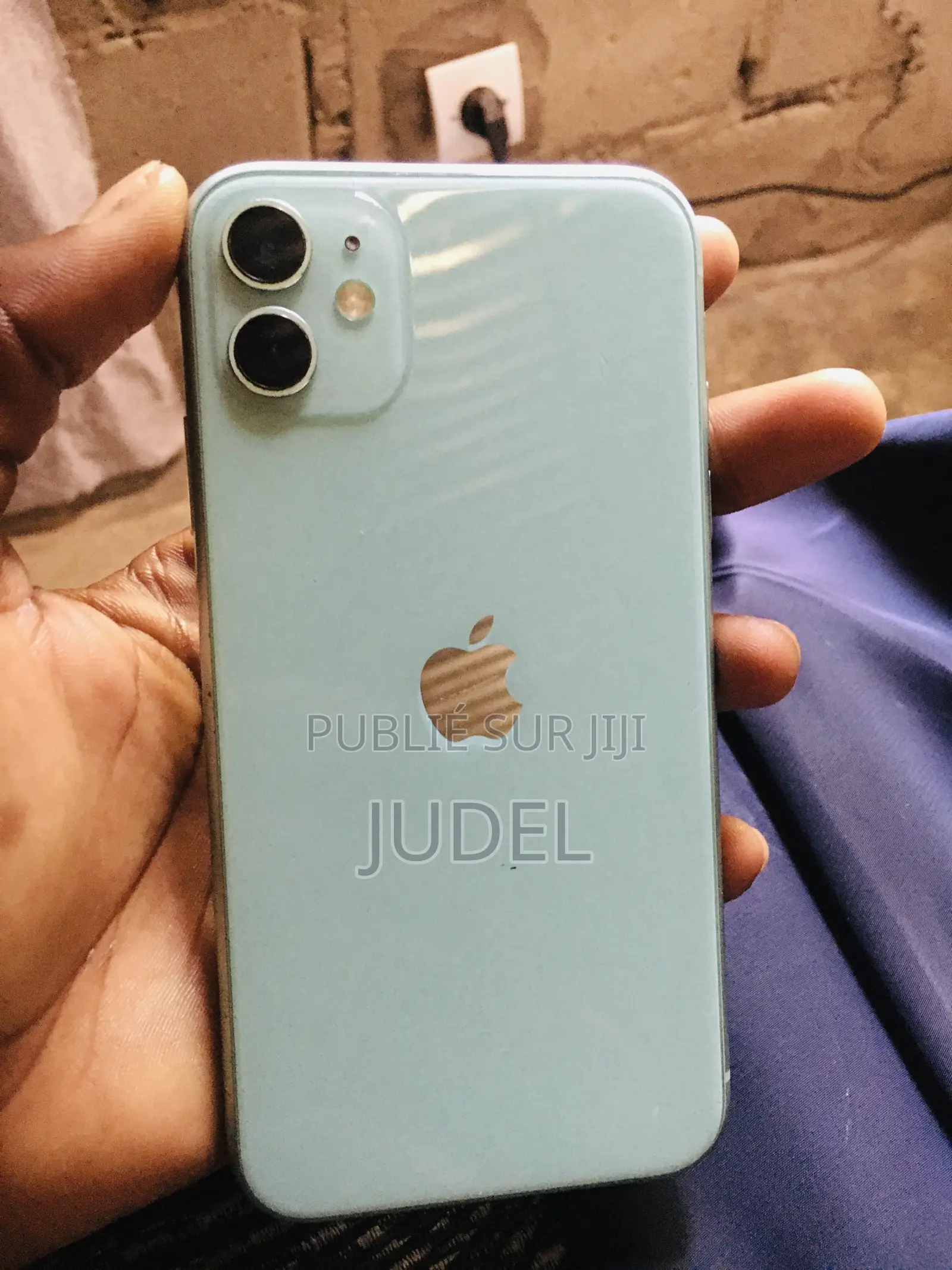 Nouveau Apple iPhone 11 64 GB Blanc